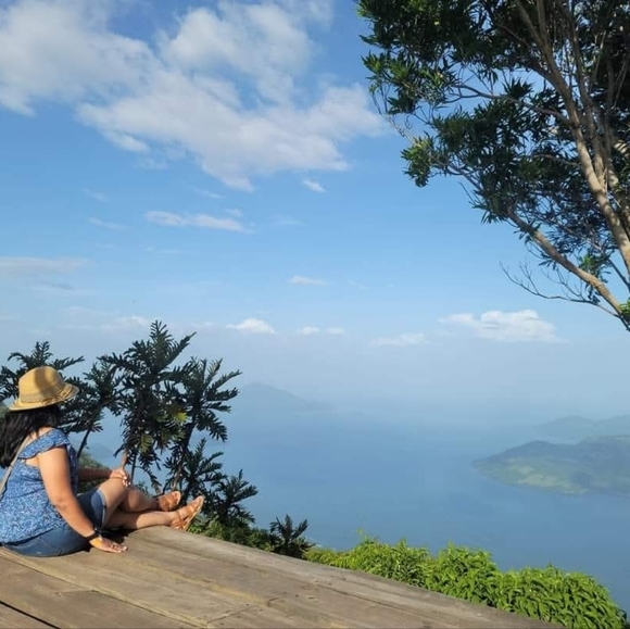 Meet your Posher, Silvia - Picture 1 of 1